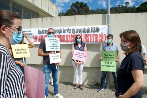 Catarina Martins juntou se aos protestos dos T cnicos de